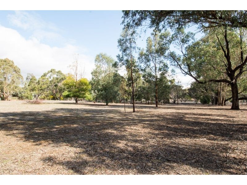 Lot 2, 5 Kings Crt, Teesdale VIC 3328
