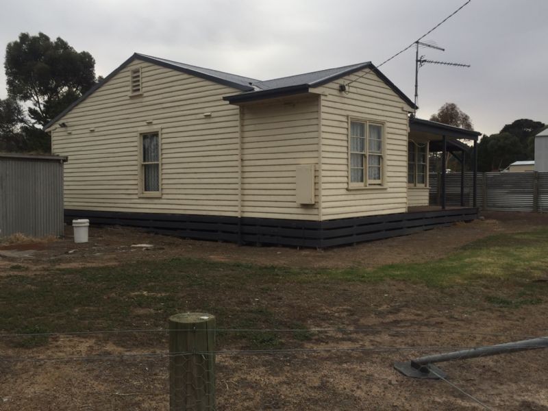 1 Brown Street, Lismore VIC 3324