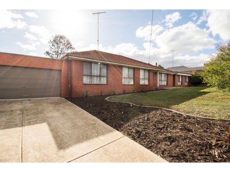 16 Victor Street, Bannockburn VIC 3331