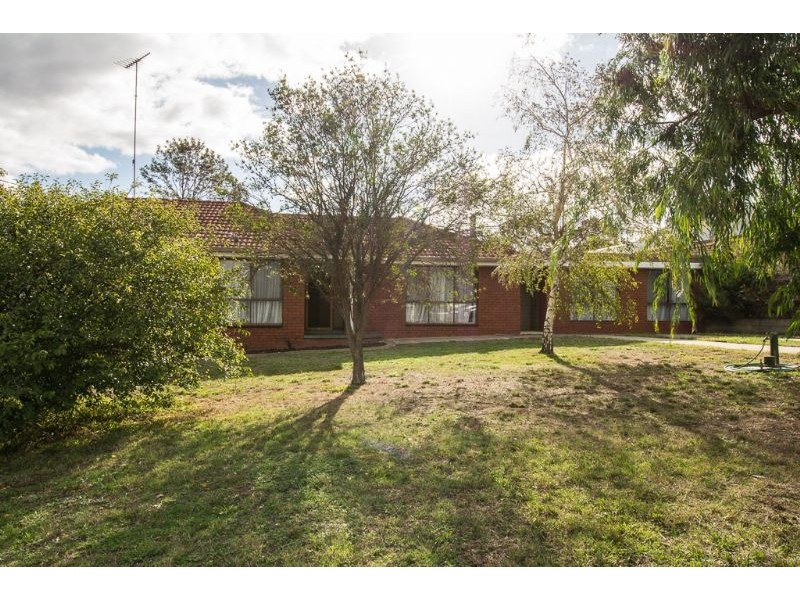 16 Victor Street, Bannockburn VIC 3331