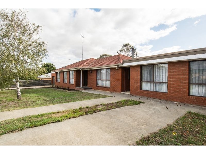 16 Victor Street, Bannockburn VIC 3331