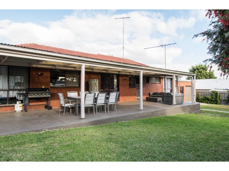 16 Victor Street, Bannockburn VIC 3331