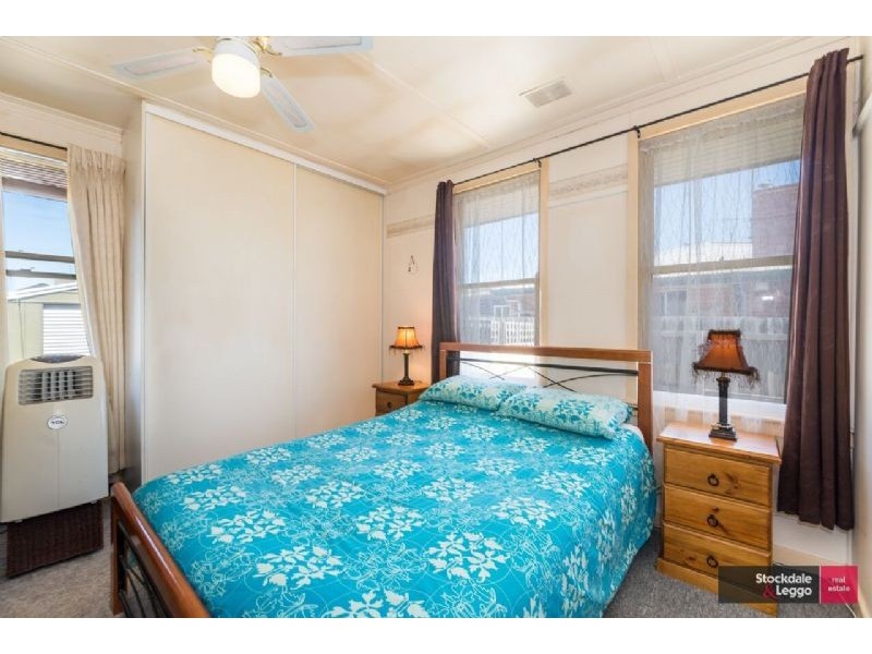 44 Waitara Grove, Norlane VIC 3214