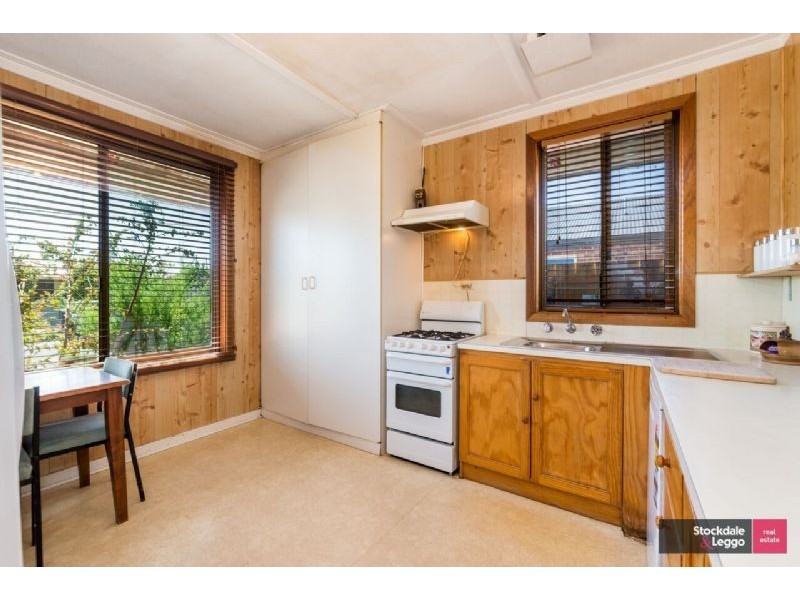 44 Waitara Grove, Norlane VIC 3214