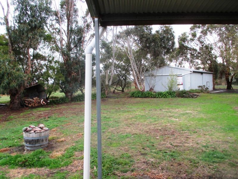 6 McLeod Street, Meredith VIC 3333