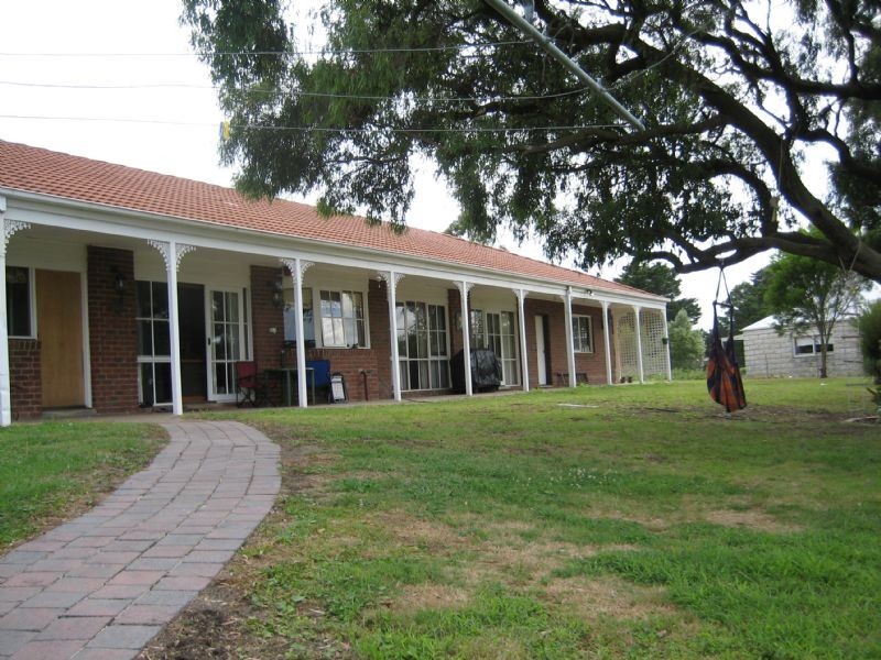 13-14 Jaguar Close, Narre Warren North VIC 3804