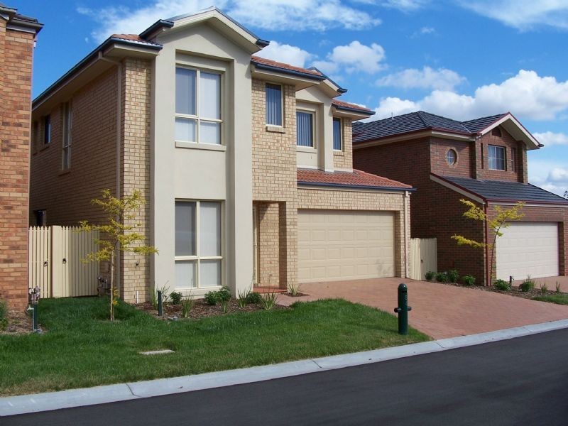 54 Amhurst Drive, Narre Warren South VIC 3805