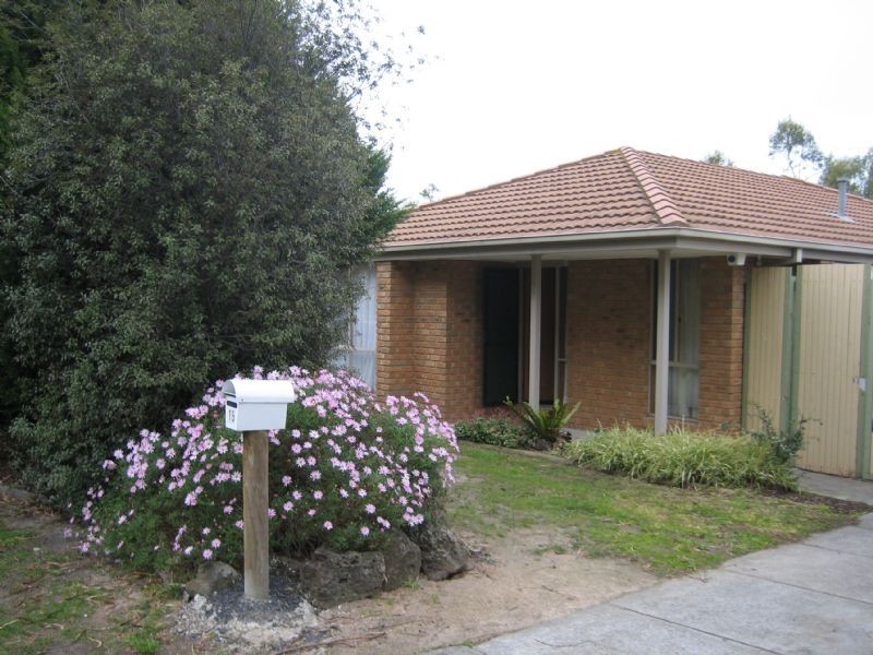 15 Palm Way, Narre Warren VIC 3805