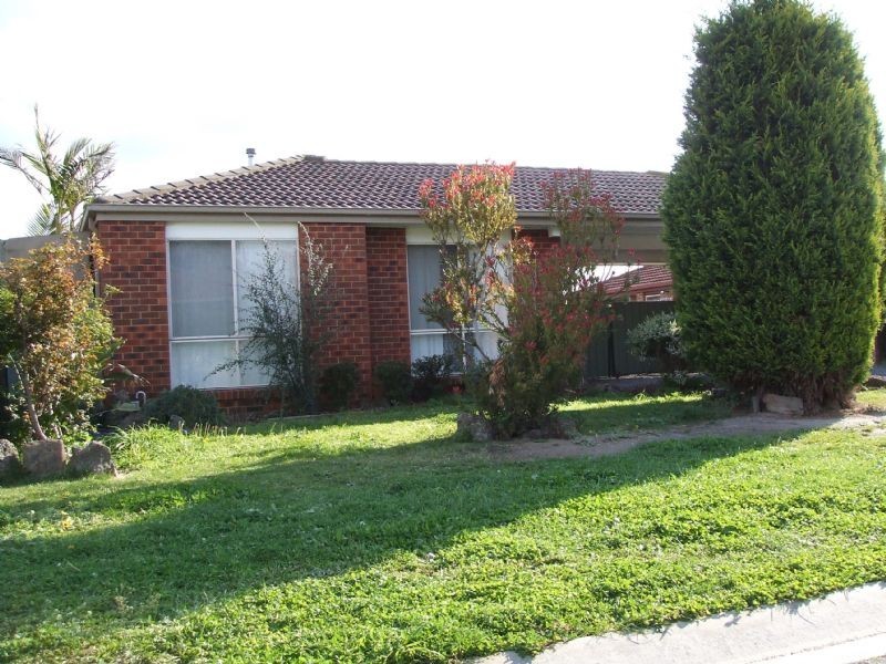 1 Carly Close, Narre Warren VIC 3805