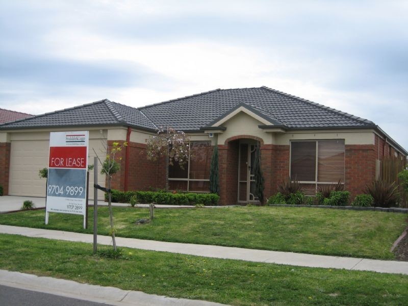 8 Baronessa Avenue, Narre Warren VIC 3805