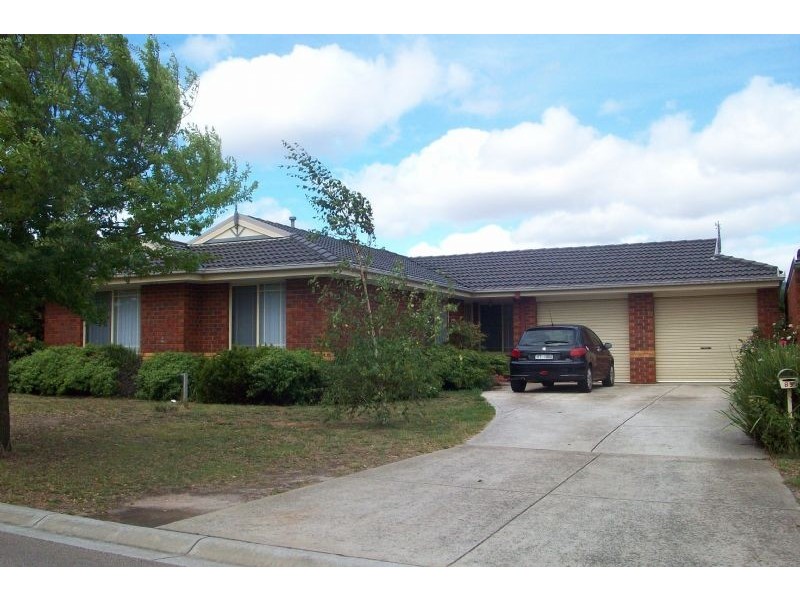 85 Langbourne Drive, Narre Warren VIC 3805