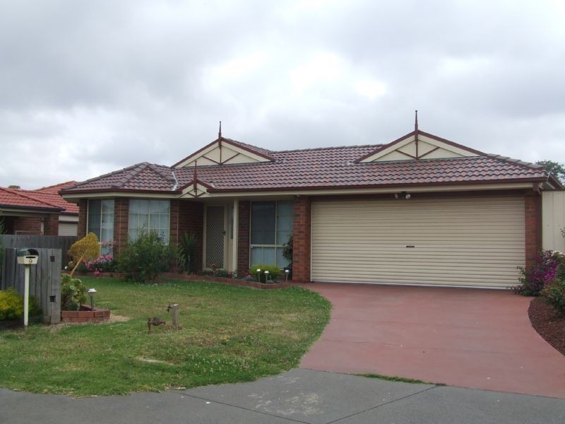10 Sugar Gum Court, Narre Warren VIC 3805