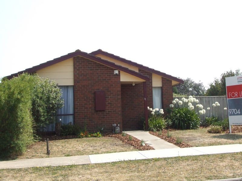 2/7 Bluegum Court, Narre Warren VIC 3805