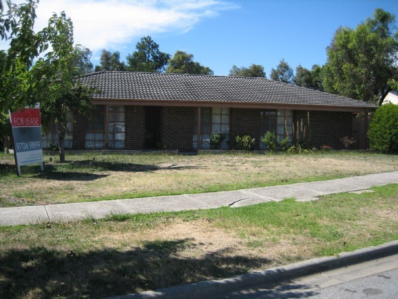 12 Aristotle Court, Narre Warren VIC 3805