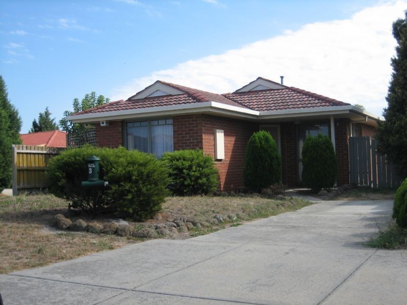 3 England Walk, Narre Warren VIC 3805