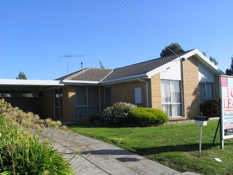 25 Benambra Way, Hampton Park VIC 3976