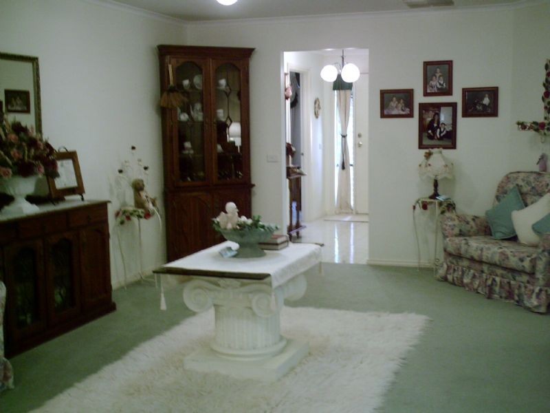 85 Avebury Drive, Berwick VIC 3806