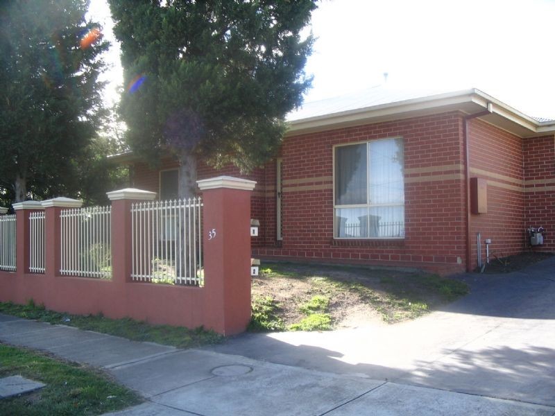1/35 Doveton Avenue, Eumemmerring VIC 3177