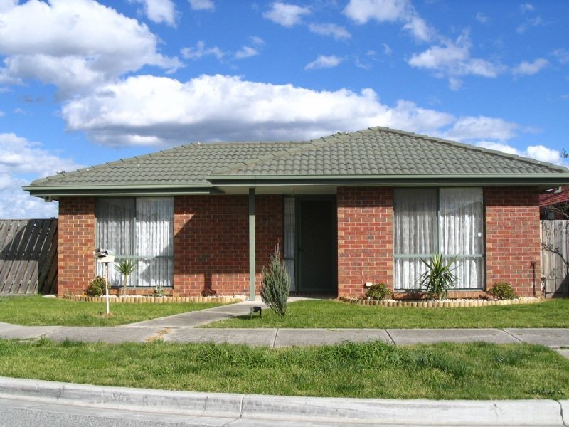 43 Emily Drive, Narre Warren VIC 3805