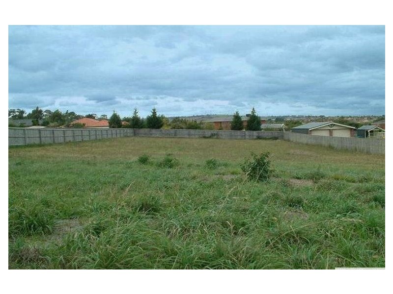 Narre Warren North VIC 3804