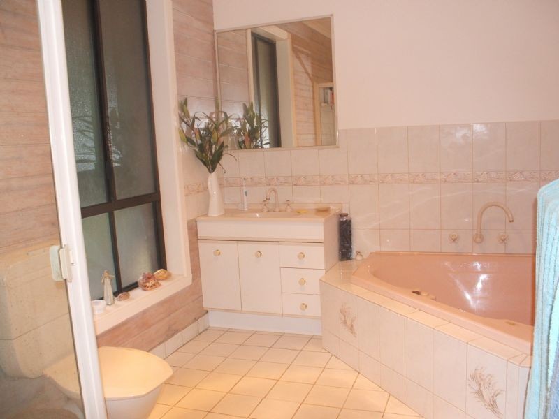 305 Belgrave Hallam Road, Narre Warren North VIC 3804