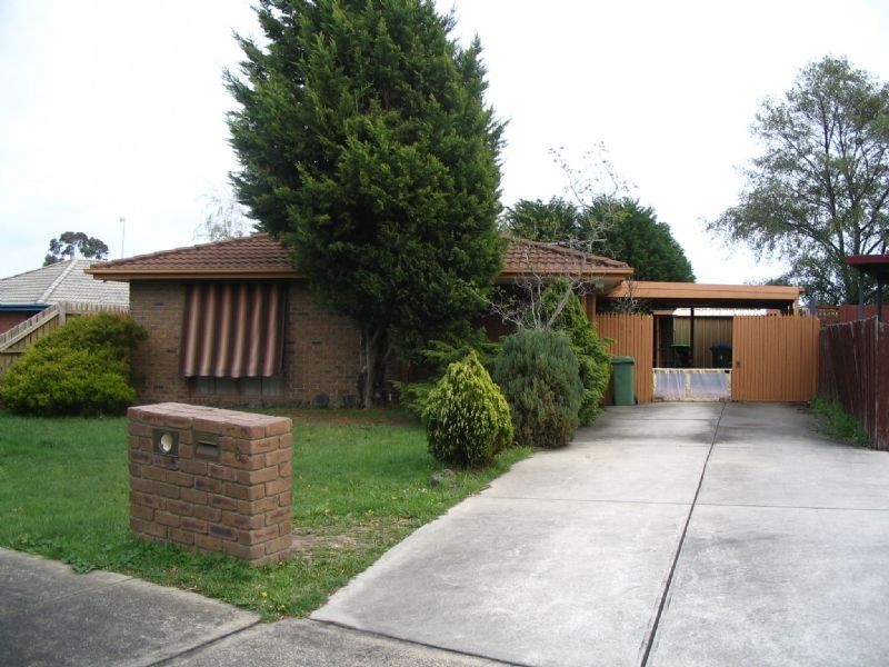 8 Costata Court, Narre Warren VIC 3805