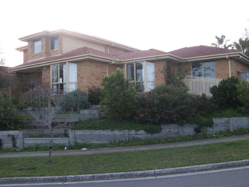 46 RAVENSTHORPE CRESCENT , Narre Warren VIC 3805