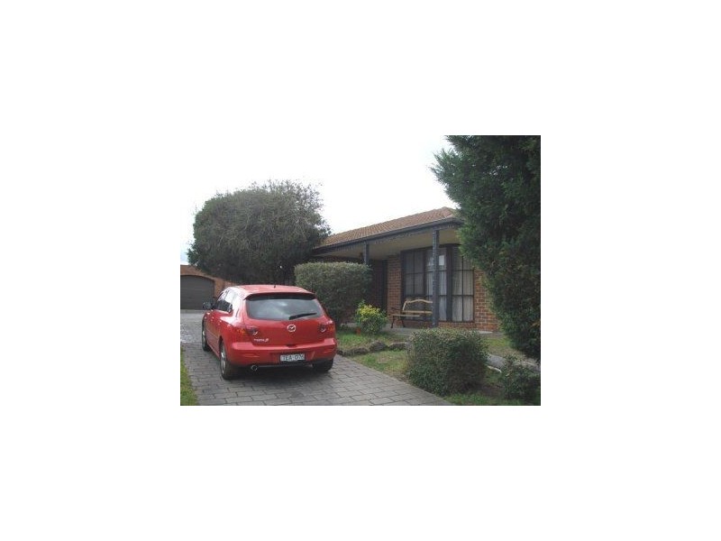 7 Debanne Court, Narre Warren VIC 3805