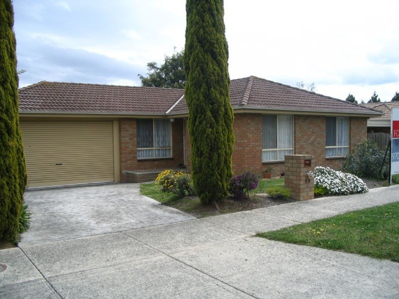 69 Bellevue Drive, Berwick VIC 3806