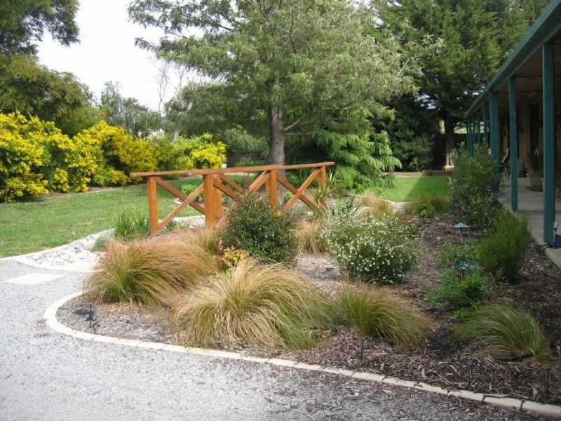 305  Belgrave Hallam Road, Narre Warren North VIC 3804