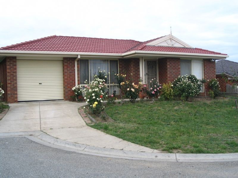 6 Kirrilee Court, Berwick VIC 3806