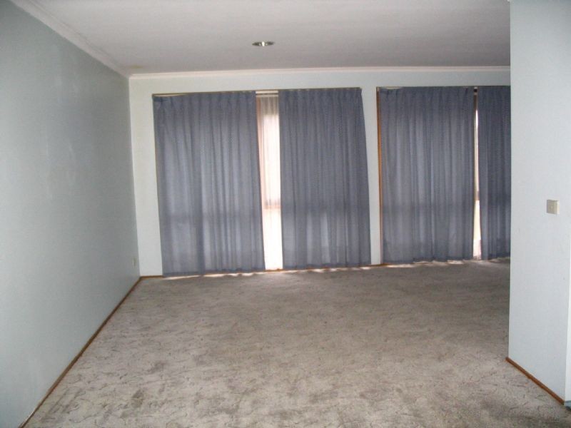 8 Shara Court, Narre Warren VIC 3805