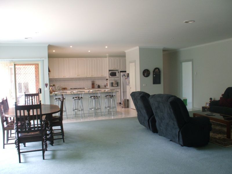 Narre Warren South VIC 3805