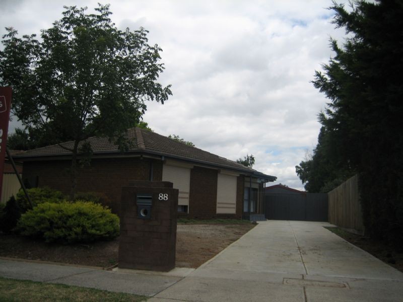 88 Prospect Hill Road, Narre Warren VIC 3805