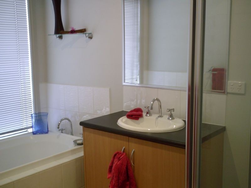 Narre Warren South VIC 3805