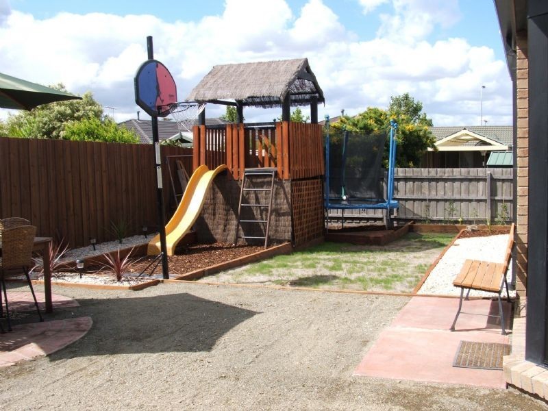 3 Vezelay Court , Narre Warren South VIC 3805