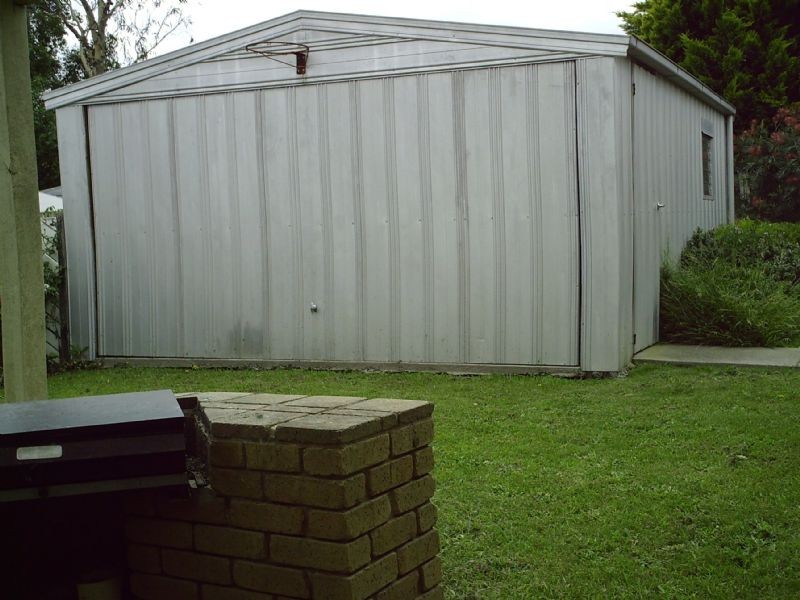 8  ROSSETTI COURT , Pakenham VIC 3810