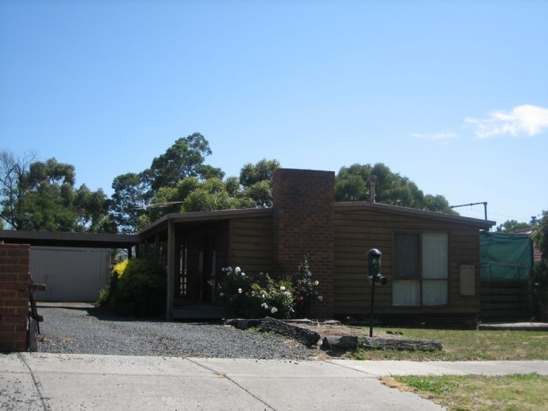 25 Woodlands Crescent, Narre Warren VIC 3805