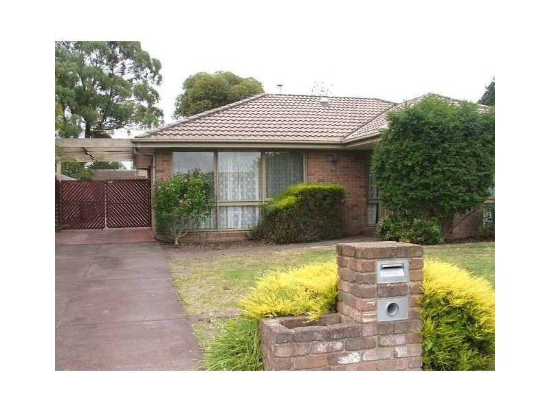 29 GREENACRES COURT , Narre Warren VIC 3805