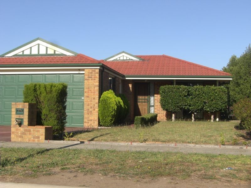 3 Claremont Glen, Berwick VIC 3806