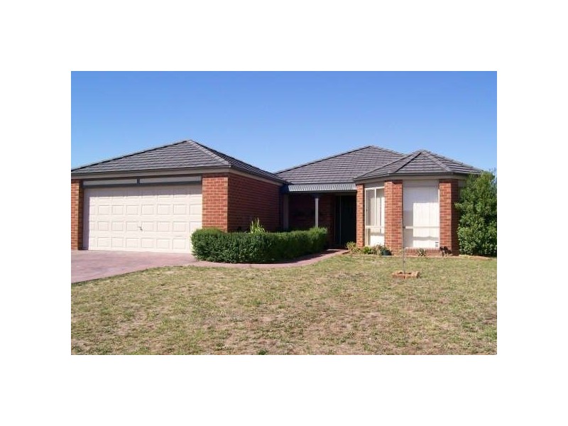 37 COMMUNITY PARADE , Narre Warren South VIC 3805