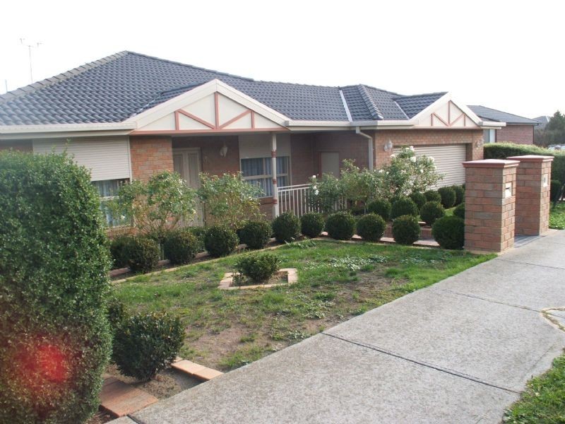 35 RYELANDS DRIVE, Narre Warren VIC 3805