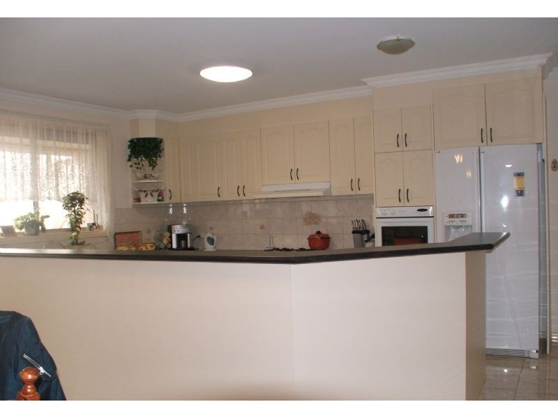 35 RYELANDS DRIVE, Narre Warren VIC 3805