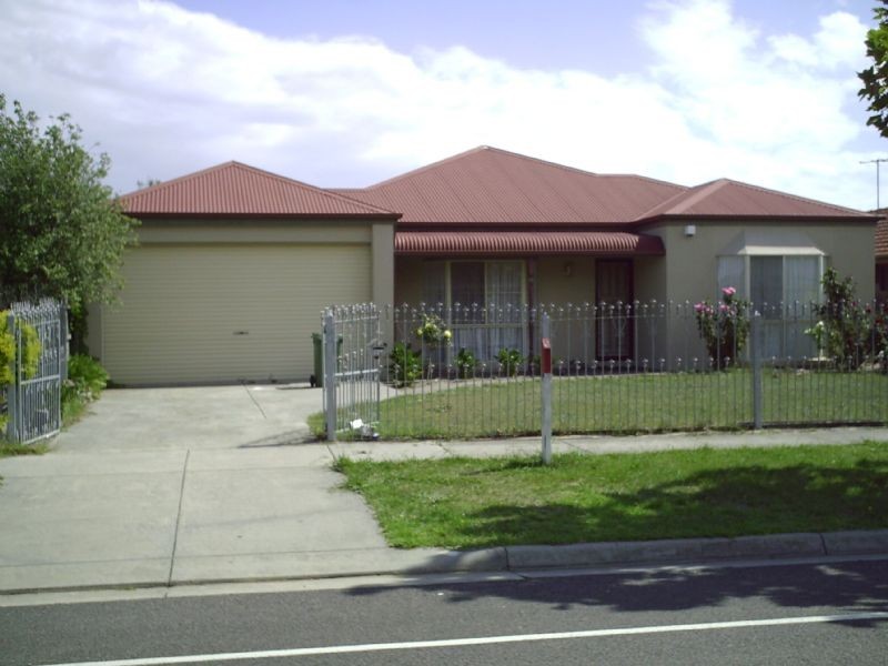25 BARINGA PARK DRIVE, Narre Warren South VIC 3805