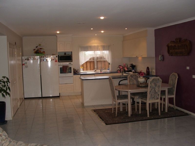 266 Centre Road, Narre Warren South VIC 3805