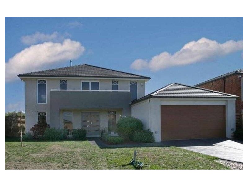 15 VIEW PARK CIRCUIT, Narre Warren South VIC 3805