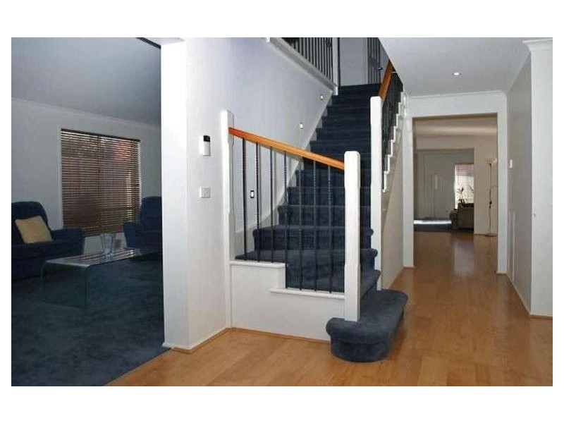 15 VIEW PARK CIRCUIT, Narre Warren South VIC 3805