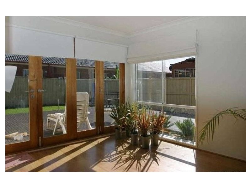 15 VIEW PARK CIRCUIT, Narre Warren South VIC 3805