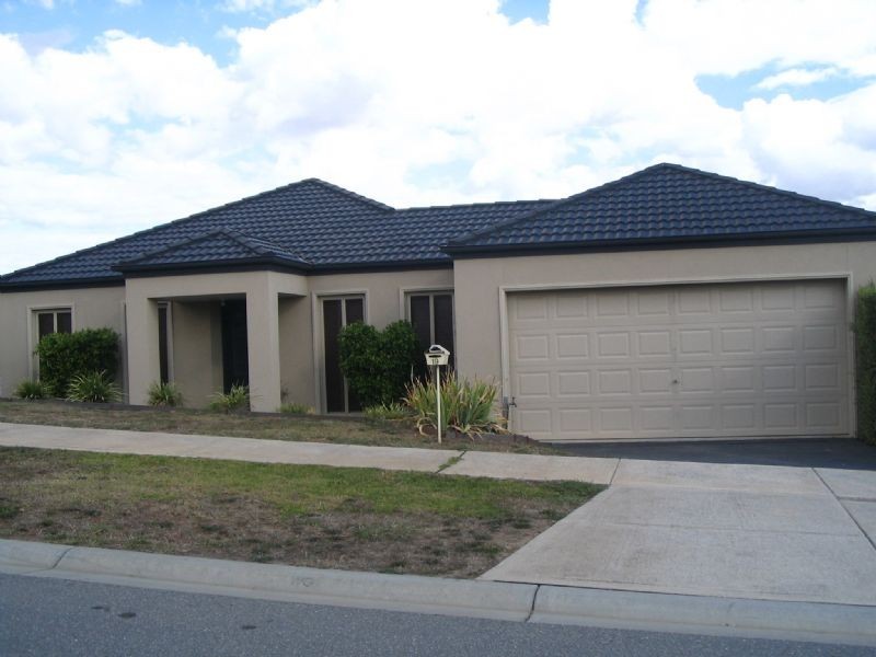 19 Clendon Street, Berwick VIC 3806