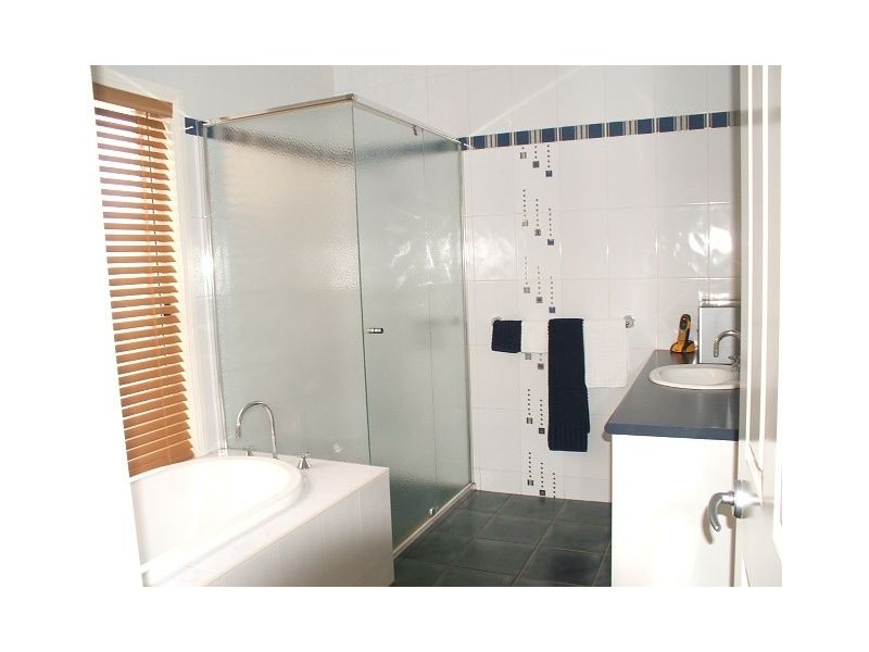 Narre Warren South VIC 3805